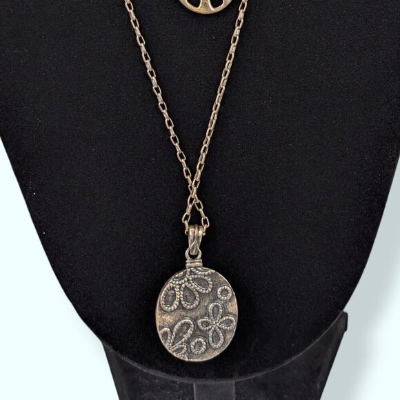 V. Y2K Lucky Brand 2-Strand Reversible Pendant Necklace - Picture 4 of 6